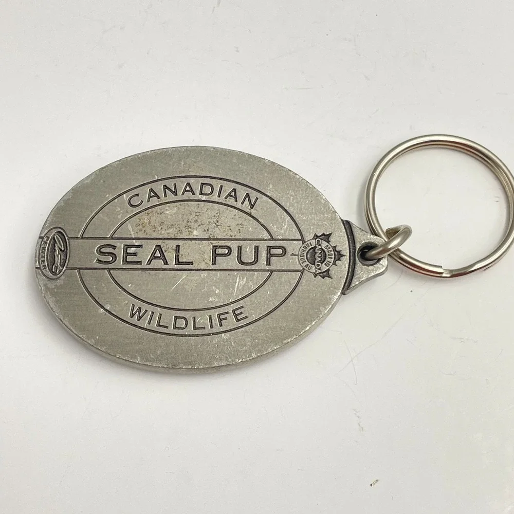 Vintage 90s Canada Souvenir Animal Pup Wildlife‎ Pewter Keychain Charm Jewelry
